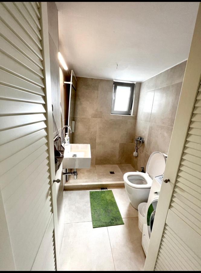 Nikaia Metro House Lägenhet Pireus Exteriör bild